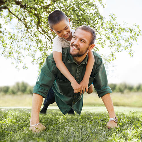 img child with his parent