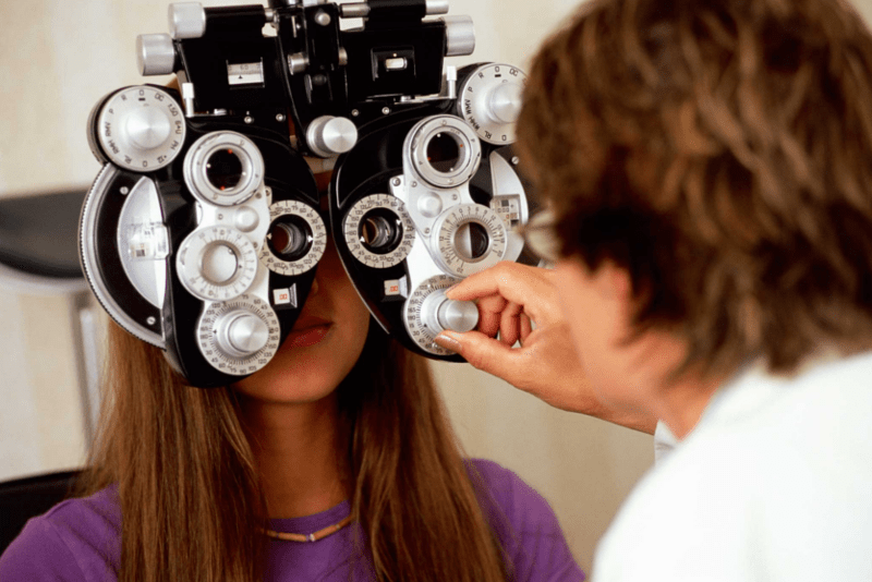 LASIK Clinics High Staff-To-Patient Ratio
